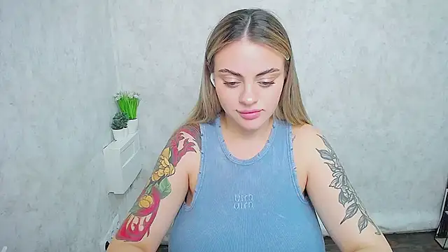 Lilia_Moon's Live XXX Chat