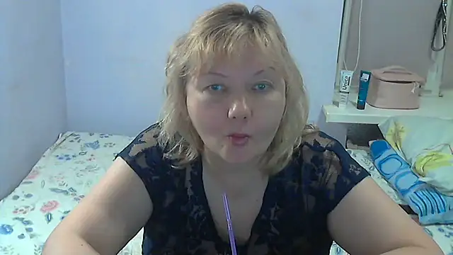 XXX chat uživo modela Lusi-777