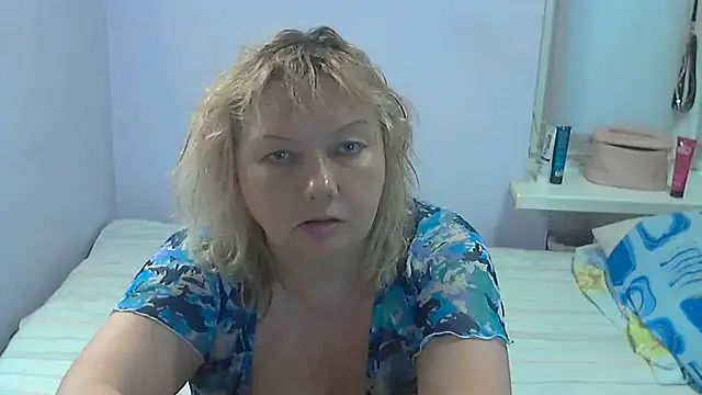 Lusi-777 Adlı Modelin Canlı XXX Sohbeti