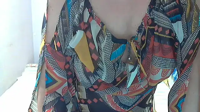 Lusi-777 Adlı Modelin Canlı XXX Sohbeti