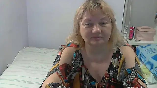 Lusi-777 – Live XXX-chat