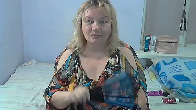 Chat XXX en directo de Lusi-777