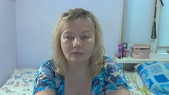 Pokój czatu na żywo – Lusi-777