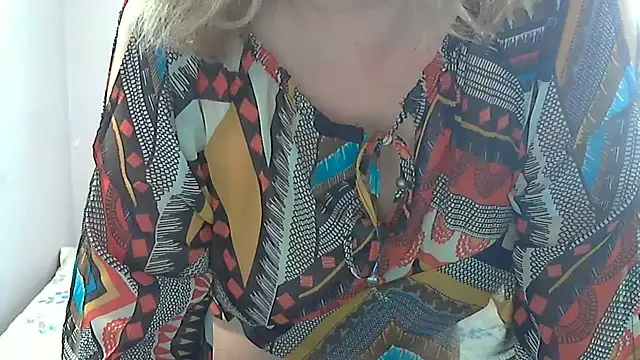 Lusi-777 – Naživo XXX chat