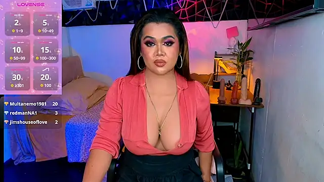 asiankatyhuge 在線直播表演