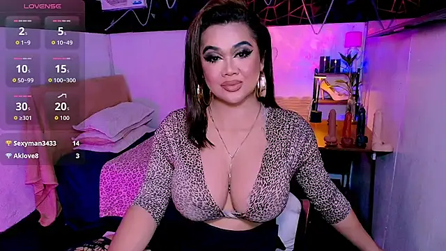 asiankatyhuge Webcam show