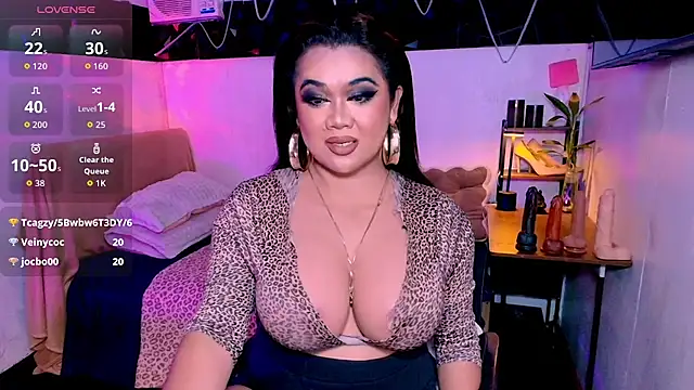 asiankatyhuge Pertunjukan Webcam
