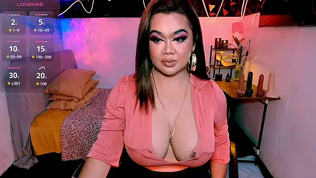 asiankatyhuge's Webcam Show