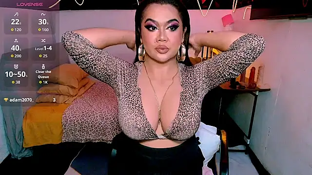 asiankatyhuge Pertunjukan Webcam