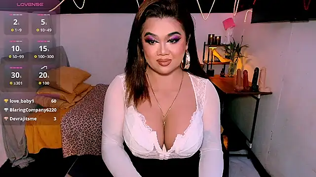 asiankatyhuge webcam show
