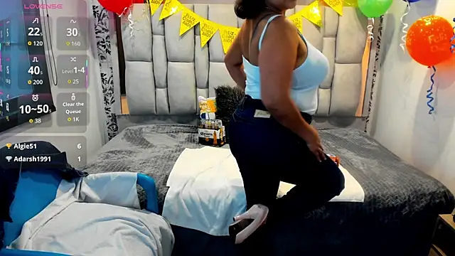 Chat +18 de MarilynMiilf_ ao vivo