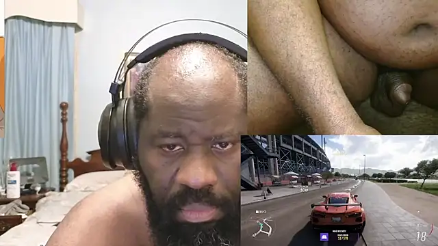 Wizzyg75 Show in webcam