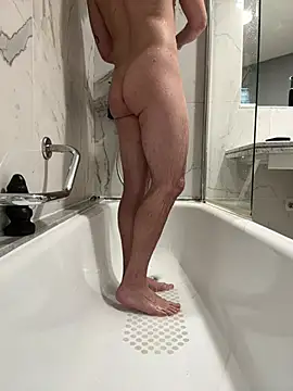 Dirtytoyboy1: διαδικτυακό σόου στην κάμερα