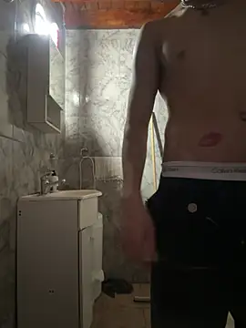 Pokazy przed kamerką – El_jockker