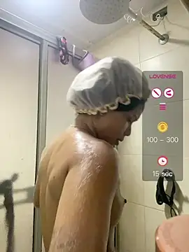 girlskinny06 现场XXX聊天