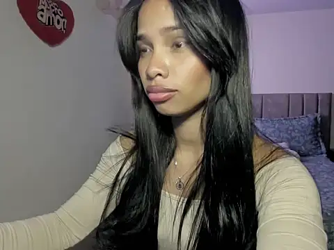 girlskinny06's Live XXX Chat