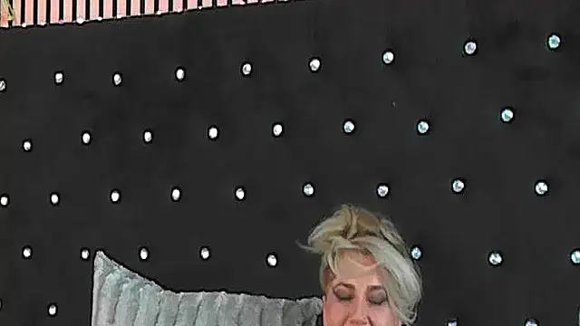 Show de InannaStar na webcam