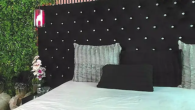 InannaStar Adlı Modelin Web Kamerası Şovu