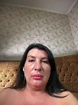 Agata-Anetta Pertunjukan Webcam