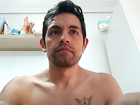 Pokazy przed kamerką – Precum_man