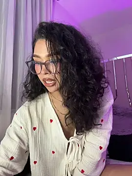 Samantha_Bernardo's Webcam Show