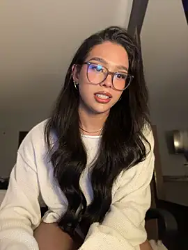 Samantha_Bernardoのウェブカメラショー