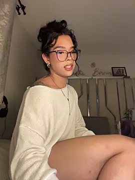 Samantha_Bernardo's Webcam Show
