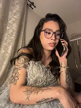 הופעת וובקאם של Samantha_Bernardo