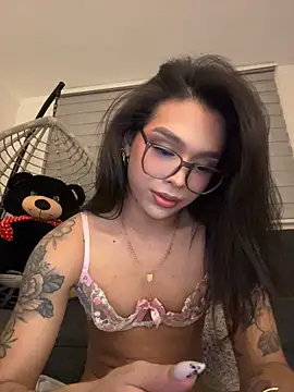 Pokazy przed kamerką – Samantha_Bernardo