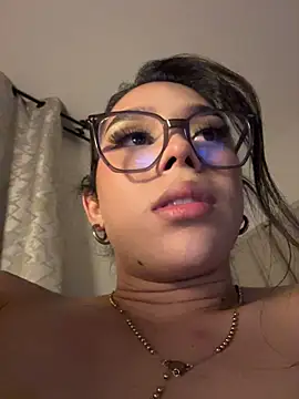 Samantha_Bernardo Adlı Modelin Web Kamerası Şovu