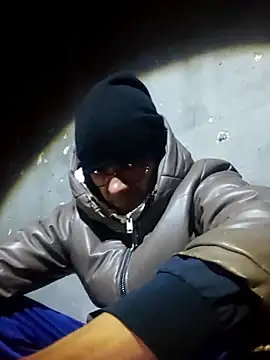 Eln1no69's Webcam Show