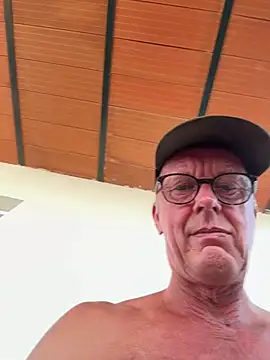 XXX chat uživo modela kempsilk
