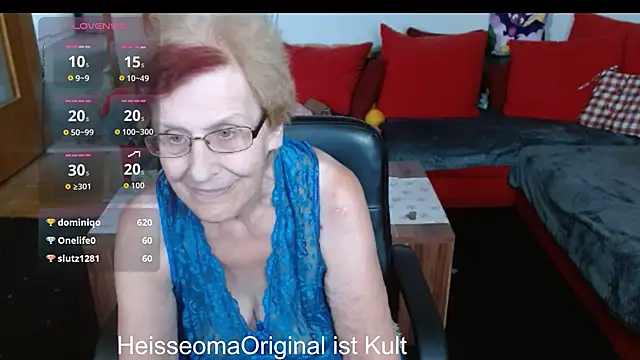 HeisseomaOriginal Show in webcam