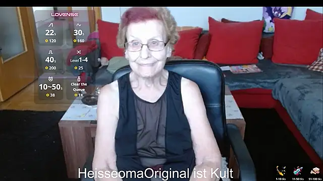 HeisseomaOriginal's Live XXX Chat