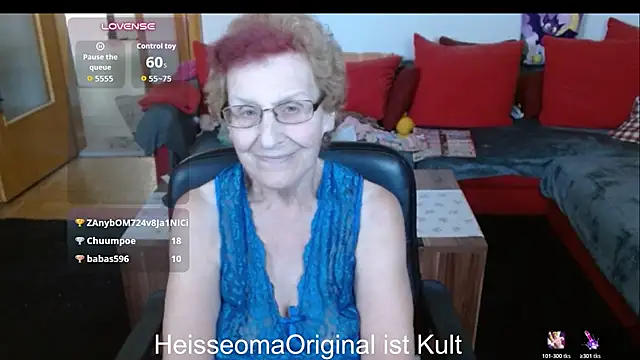 Chat XXX en directo de HeisseomaOriginal