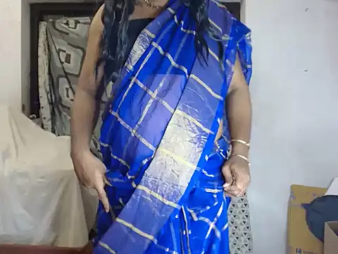 Dusky_Mallu_ Show in webcam