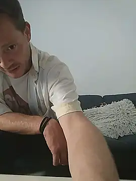 2xPvrzx webcam show