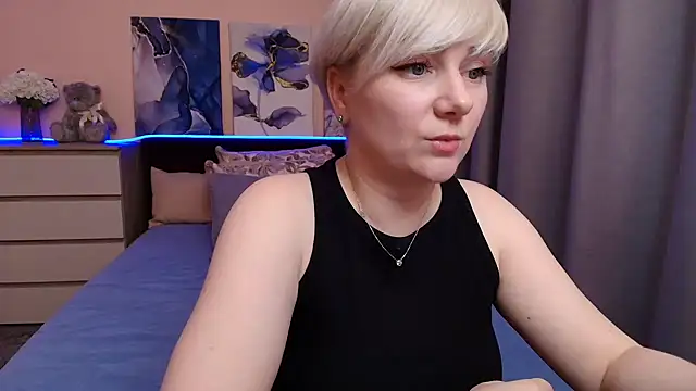 BlondPearl 网络视讯表演