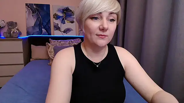 دردشة BlondPearl الجنسية المباشرة