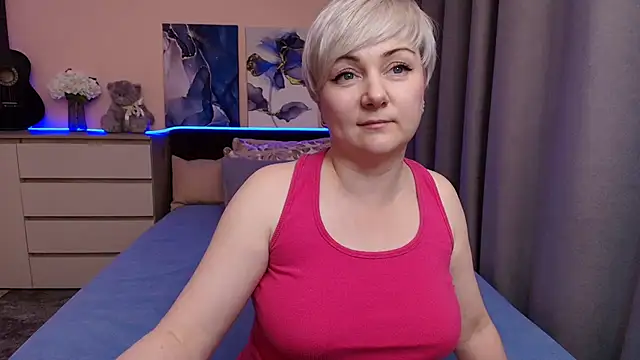 BlondPearl's Webcam Show