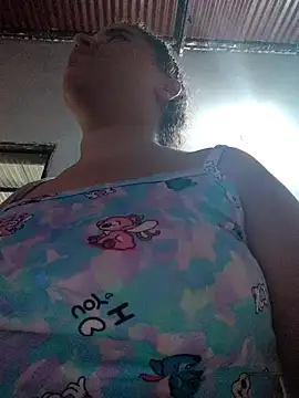ValeriaSantos-'s Live XXX Chat