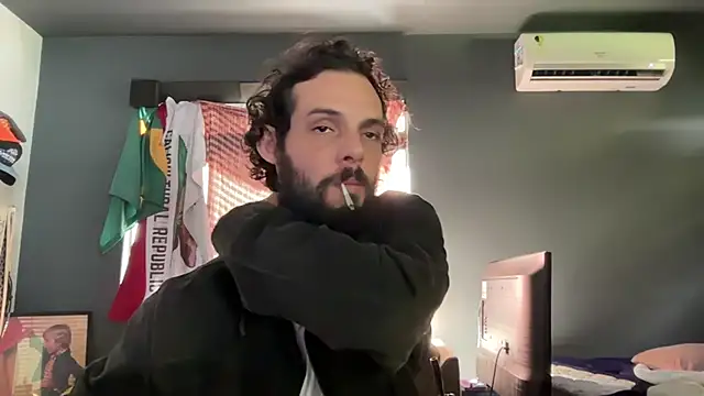 Show de falacomigobbzin na webcam