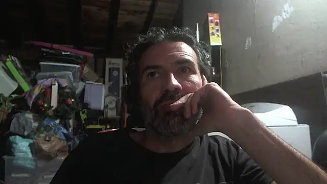 Anarchy_Burger Pertunjukan Webcam