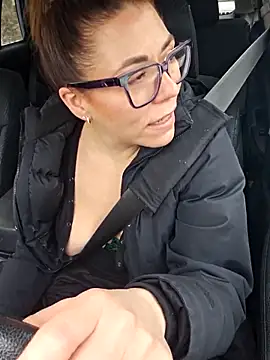 Pokazy przed kamerką – Ellie-Elizabeth