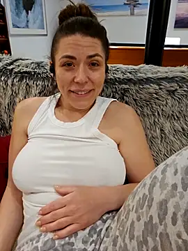 Ellie-Elizabeth's Webcam Show