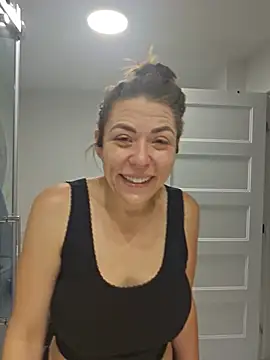 Ellie-Elizabeth's Webcam Show
