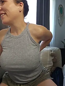 Ellie-Elizabeth's Webcam Show