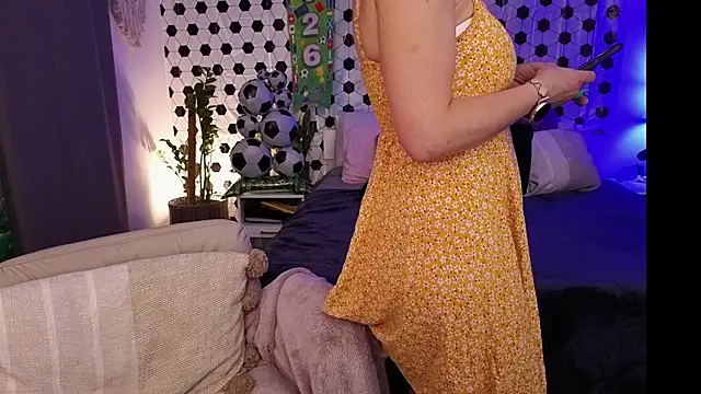 Ellie-Elizabeth Pertunjukan Webcam