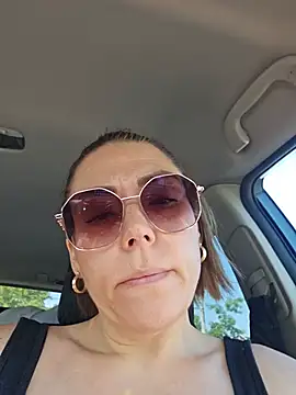 Ellie-Elizabeth's Webcam Show