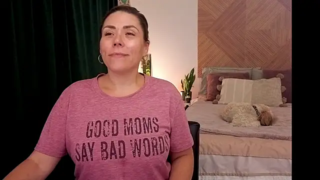 Ellie-Elizabeth's Webcam Show